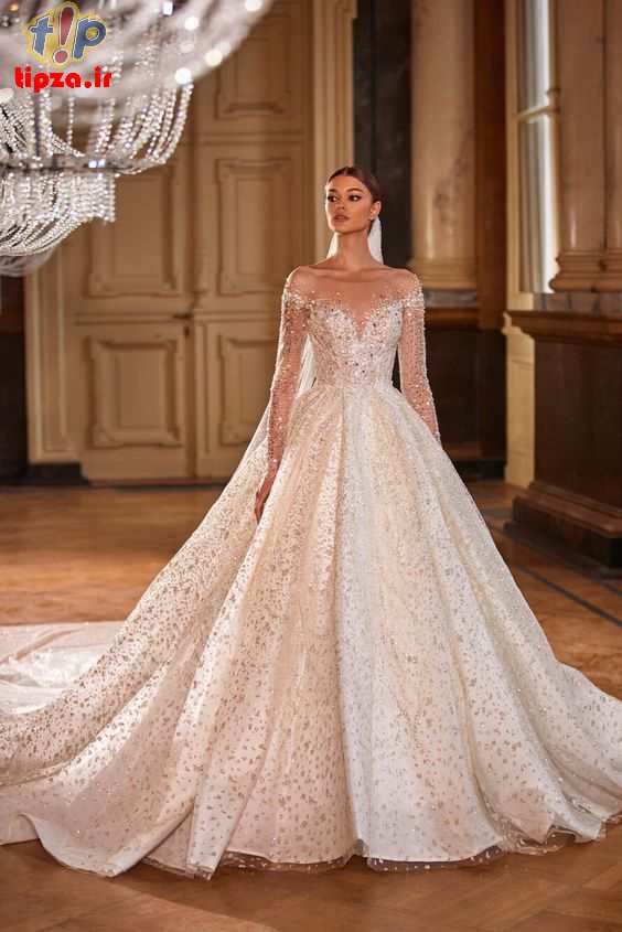 42c7f46c04246f633831243fb14b54bb - لباس عروس اسکارلت چیست؟ | مدل لباس عروس جدید شیک جذاب