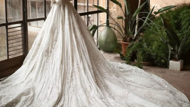 16 390x220 - لباس عروس دنباله دار - جدید ترین مدل های لباس عروس دنباله دار 2023 خاص