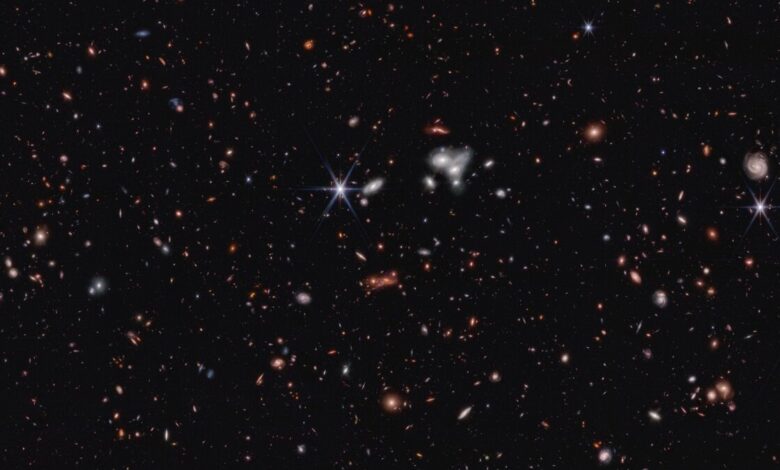 rsz 246bvzbbkkpndqrpbpkfsf 780x470 - شناسایی دورترین ابرسیاهچاله فعال کیهان توسط تلسکوپ جیمز وب
